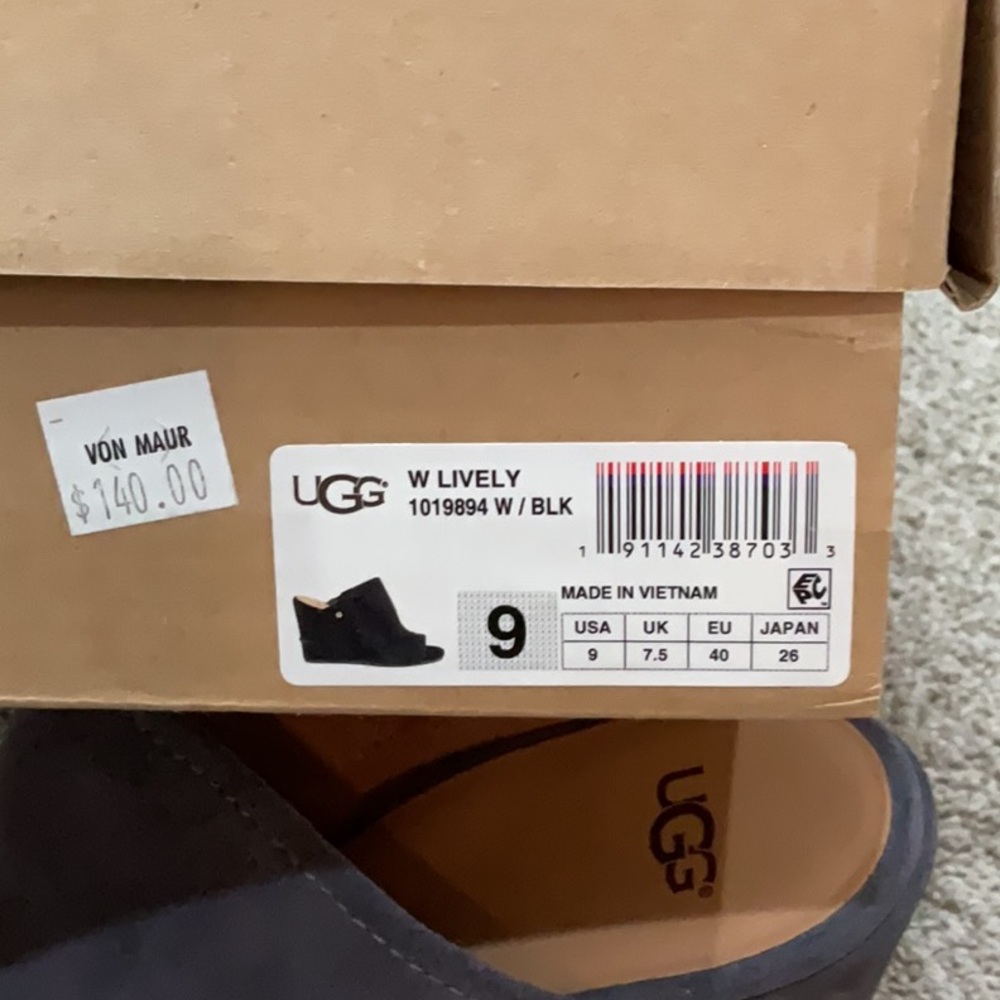 NIB UGG wedge - Picture 8 of 9